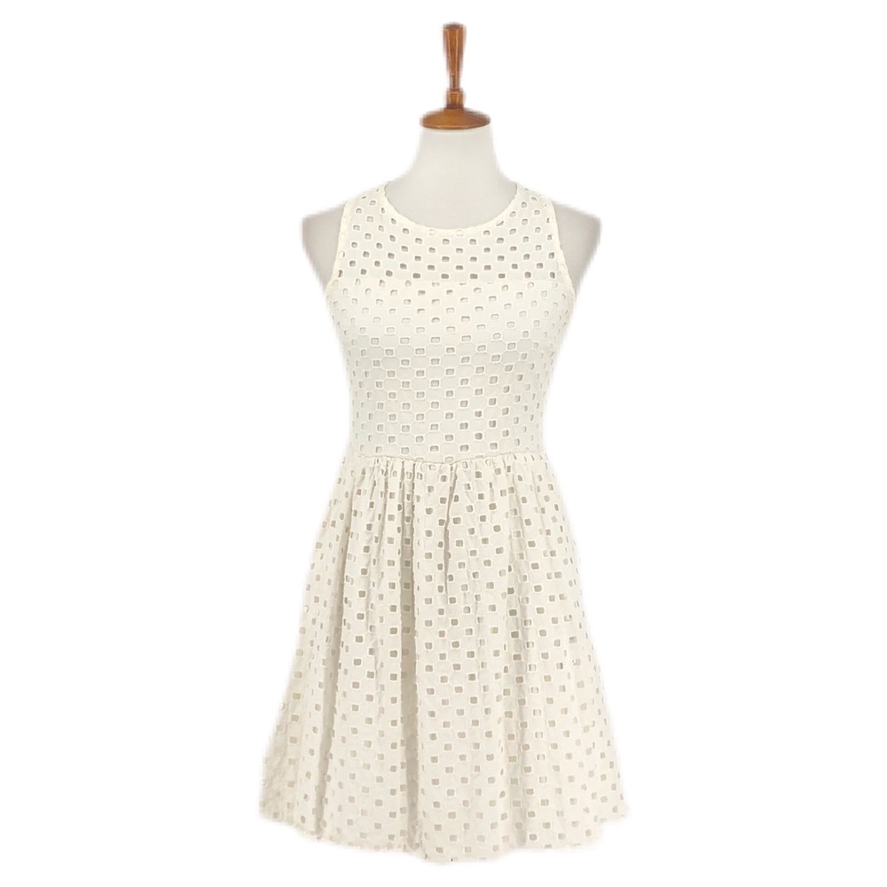 Painted Threads White Sleeveless Dress Medium